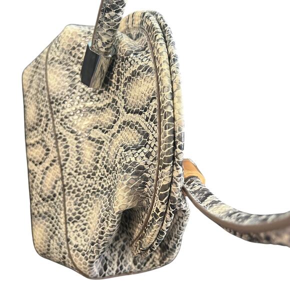 Louise Et Cie | Bubble Snake Embossed Leather Framed Mini Bag | Toasted Almond - Picture 6 of 12